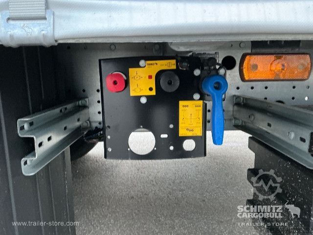 Öppen semitrailer med kapell Schmitz Cargobull Curtainsider Mega