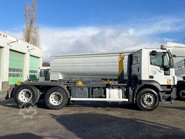 Kranbil Iveco Stralis 360 6x2 Manual gearbox