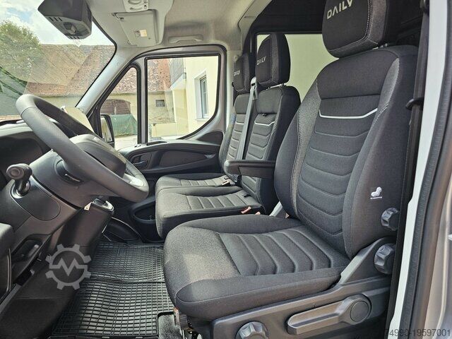 High top van Iveco Daily 35S18HA8V DOKA Snoeks Mixto Hi-Matic 16m³