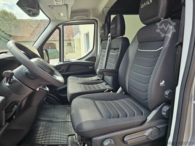 High top van Iveco Daily 35S18HA8V DOKA Snoeks Mixto Hi-Matic 16m³