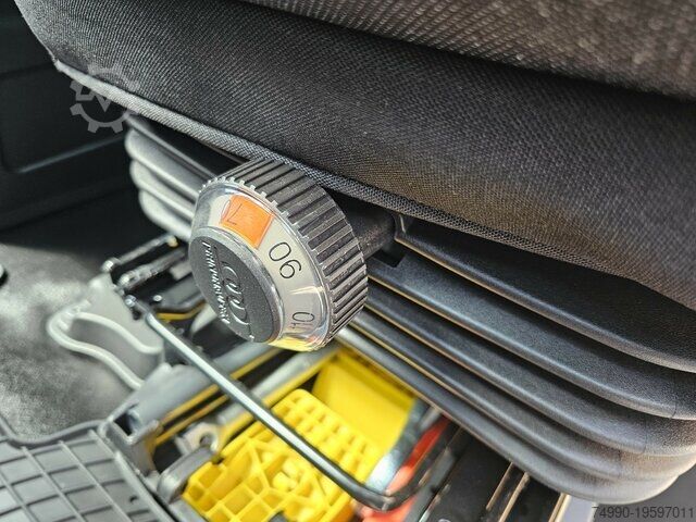 High top van Iveco Daily 35S18HA8V DOKA Snoeks Mixto Hi-Matic 16m³