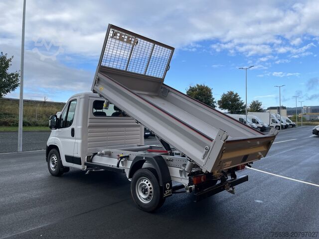 Autoutilitară basculantă Fiat Ducato