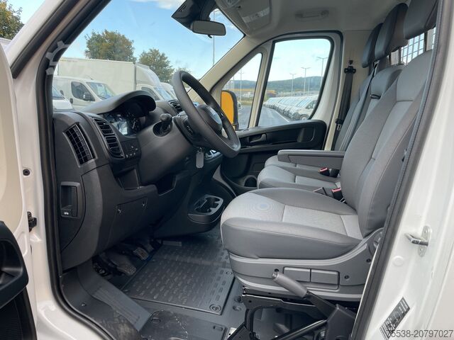 Autoutilitară basculantă Fiat Ducato