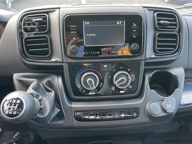 Autoutilitară basculantă Fiat Ducato