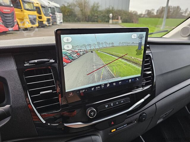 High-roof van FORD E-TRANSIT L4H3 68kWh Maxi!