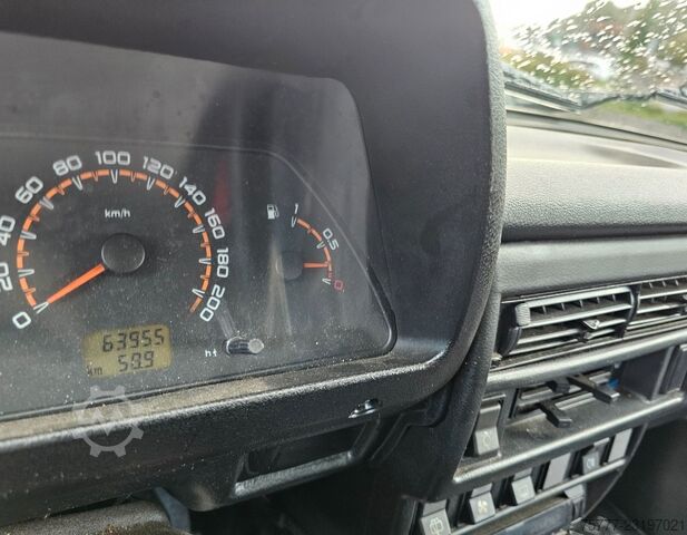 Pick-up LADA Taiga 4x4 -1. Hand-AHK-Bügel-Dachgepäckträger