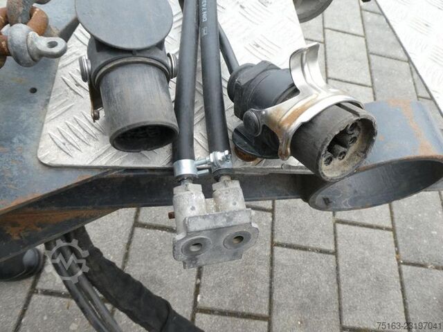 Holztransport Anhänger  Kurzholzanhänger P020 Spezialanhänger