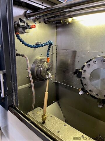 Torno CNC con alimentador de barras INDEX GE42