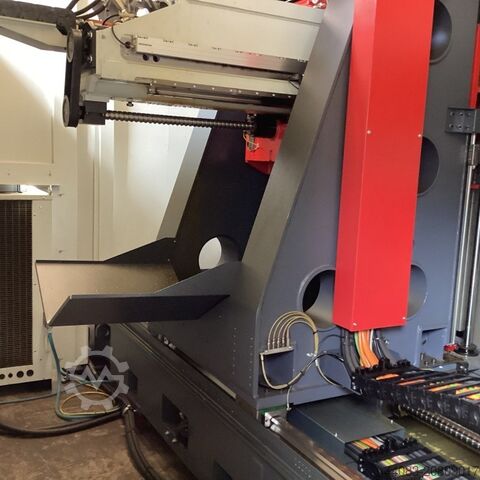 Verticale bewerkingscentrum Emco MMV 2000