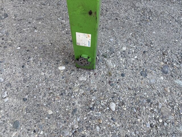 Plattform för växelflak med lastytaVäxelflak med lastplattformVäxelflak med flak Krone Baustoff 7,45 Multilockrahmen Türen