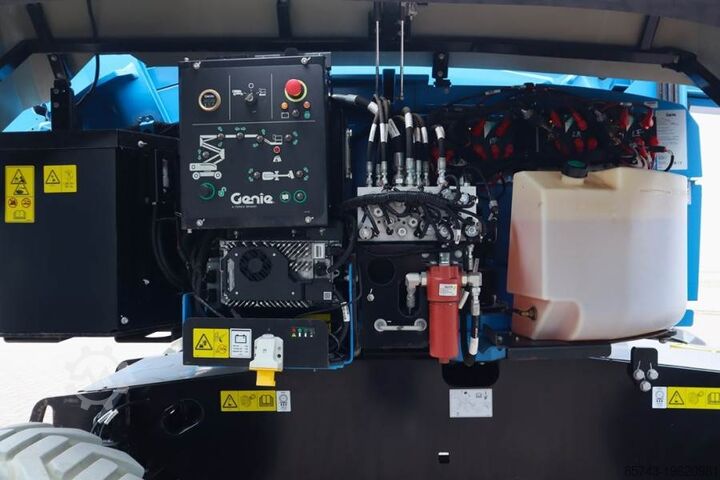 Kloubová teleskopická pracovní plošina Genie Z60/37FE Guarantee! Hybrid, 4x4 Drive, 20m Working