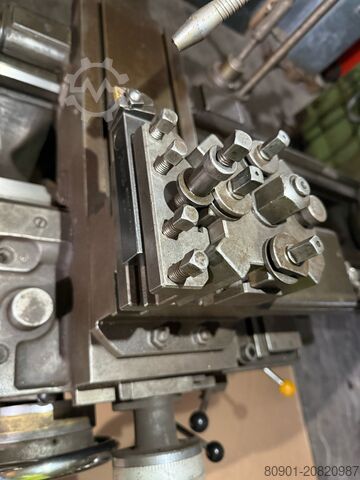 Τόρνος με κοχλία μολύβδου και κοχλία τροφοδοσίας VDF Boehringer Göppingen 48S