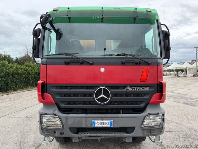 φορτηγό αναμικτήρας σκυροδέματος Mercedes-Benz Actros 4141