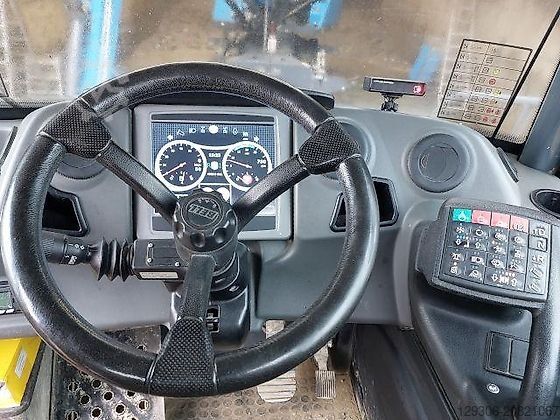 Dömperszállító teherautó BELL B25E