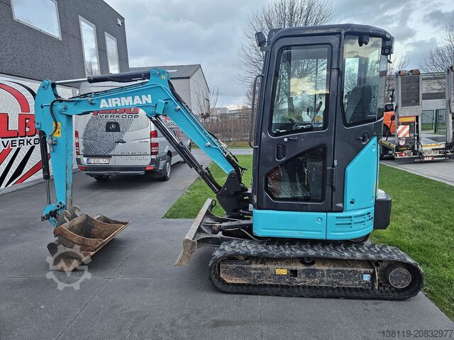 Mini excavator Airman ax26