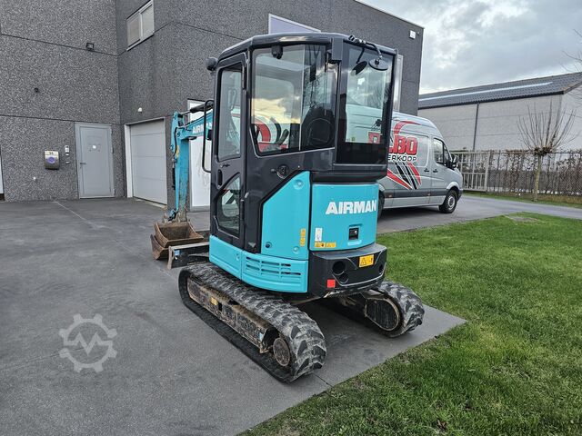 Mini excavator Airman ax26