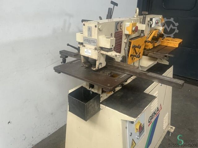 Stans- och skärmaskiner Geka Minicrop 45 1996 Geka Minicrop 45