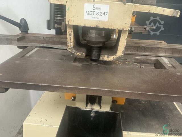 Stans- och skärmaskiner Geka Minicrop 45 1996 Geka Minicrop 45