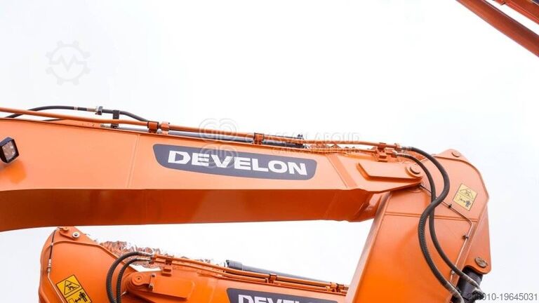 Wielgraafmachine Develon DX210WA