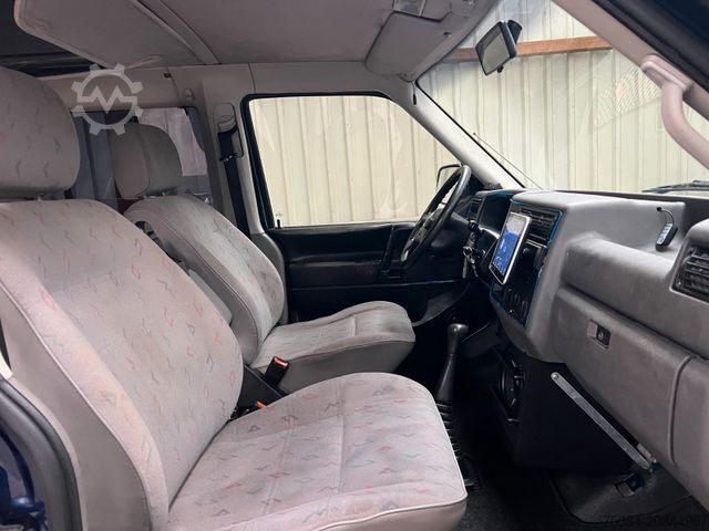 Caravana/autocaravana VOLKSWAGEN T4 2.5 Tdi Multivan Aufstelldach Klima Navi
