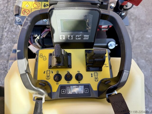 Příkopový válec Wacker Neuson RTD-SC4 Grabenwalze NEU