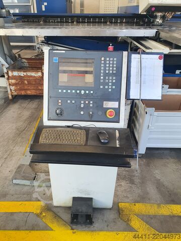 μηχανή διάτρησης και κοχλίωσης TRUMPF TruPunch 5000 (S01G) 1600