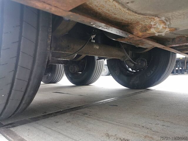 Koel-vriestransport SCHMITZ SKO 24 EURO MEATRAIL