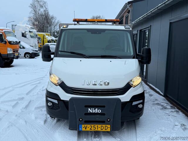 Ciężarówka platformowa z dźwigiem Iveco Daily 40C18 3.0 PICK-UP Amco Veba 602T KRAAN Eu...