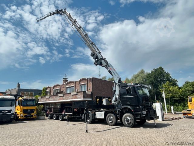 Těžkotonážní nákladní vůz MERCEDES-BENZ 2651 SZM+HIAB 638 Kran6x6 ausziehbarer Tieflader