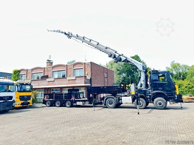 Těžkotonážní nákladní vůz MERCEDES-BENZ 2651 SZM+HIAB 638 Kran6x6 ausziehbarer Tieflader