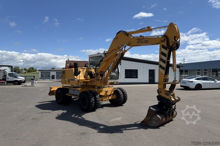 Yol silindiri Liebherr 308 Mobilbagger / Swiss-Vehicle