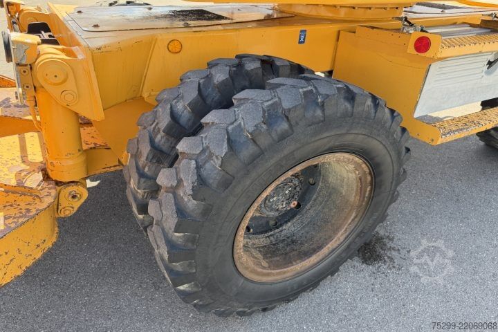 Yol silindiri Liebherr 308 Mobilbagger / Swiss-Vehicle