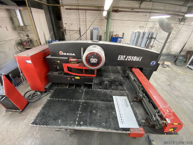 Punching machine AMADA EM2510NT AMADA PROMECAM EM2510NT