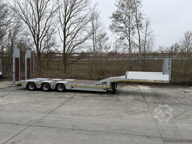 Dieplader oplegger Möslein ST 3  3 Achs Satteltieflader neu