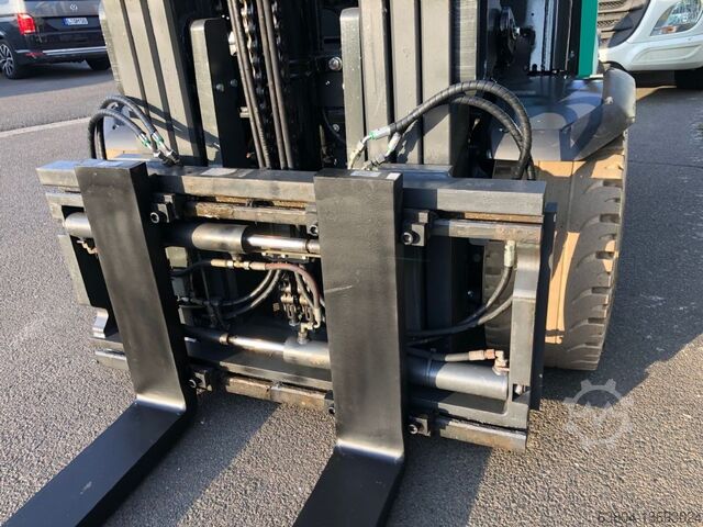 Electric 4-wheel forklift Mitsubishi FB50 CN