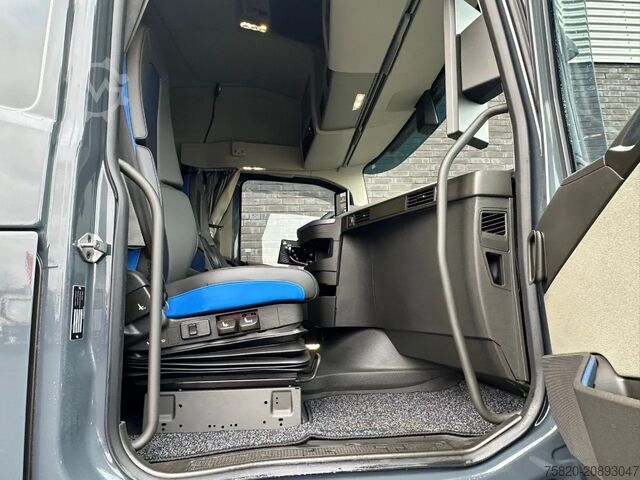 Haakarmsysteem Volvo FH 540 8X2 TRIPLE VDL S30-6700 HAAKARMSYSTEEM /...