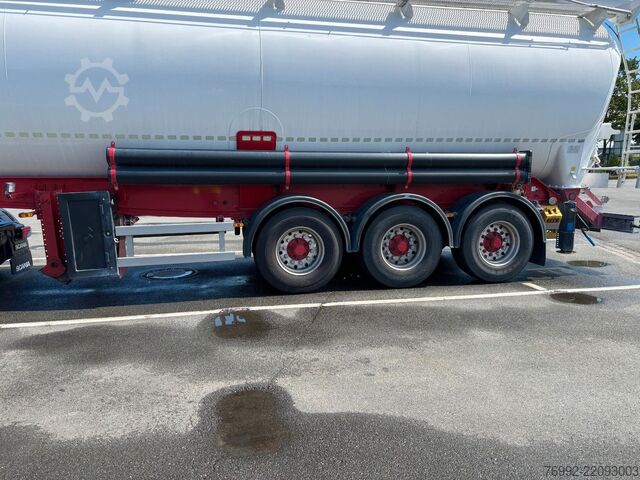 Siloauflieger SPITZER SK 2753 CAL + E-Hydraulik 53m³