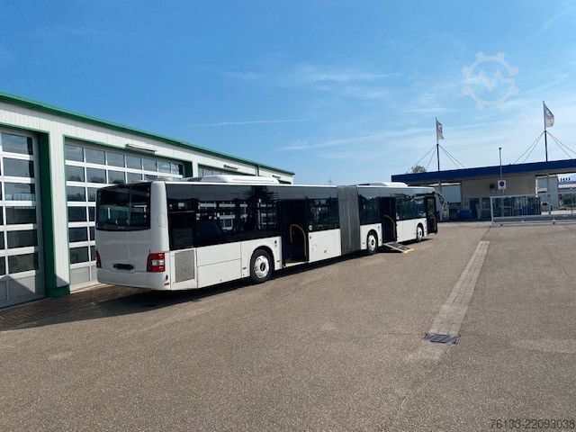 Gelenkbus MAN 2 x Lions City A23