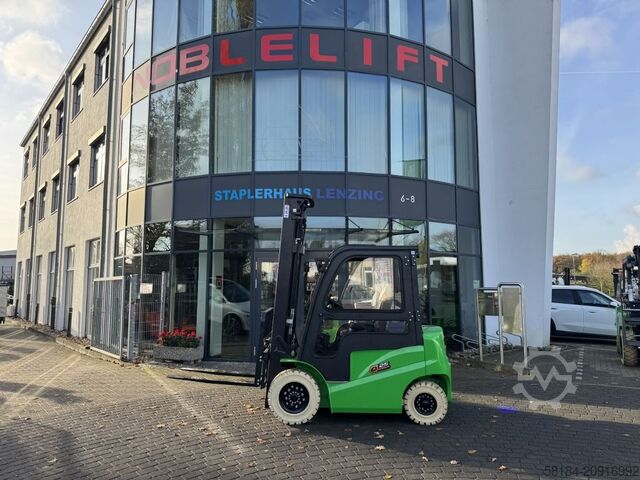 Carrello elevatore elettrico a 4 ruote Noblelift FE4P25Q
