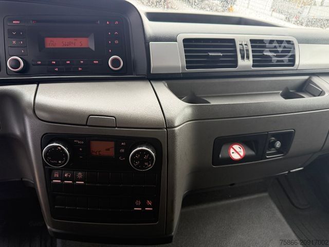 Furgone centinato MAN 8.180 TGL BL Schiebeplane Klima 3 Sitzer