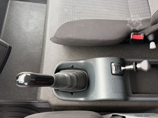 Furgone centinato MAN 8.180 TGL BL Schiebeplane Klima 3 Sitzer