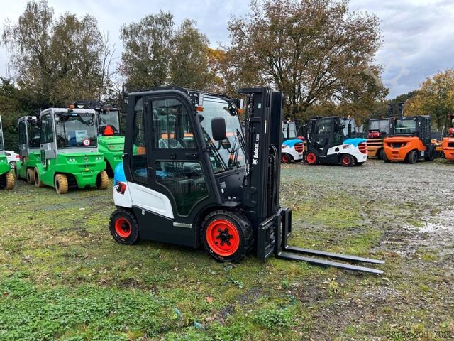 Carrello elevatore diesel Bobcat D25 NXP