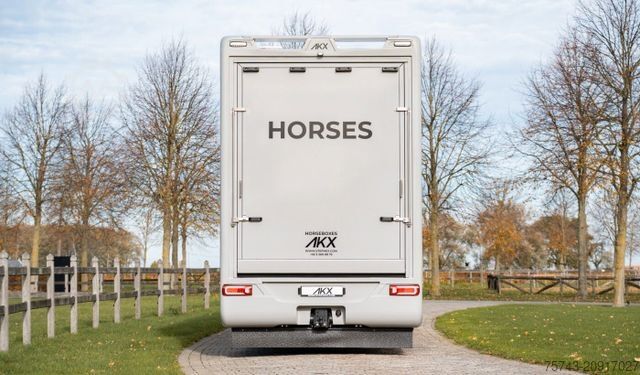 Camion per bestiame MERCEDES-BENZ ACTROS S  2640 AKX . POP-OUT 7 Pferde