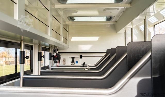 Camion per bestiame MERCEDES-BENZ ACTROS S  2640 AKX . POP-OUT 7 Pferde