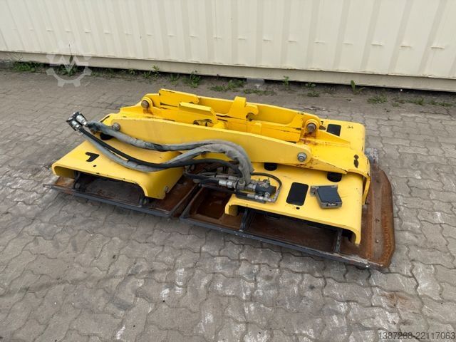 Zagęszczarka BOMAG AG28 Anbau-Verdichterplatten
