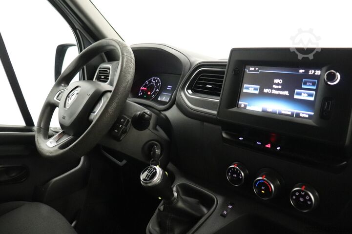 Furgoneta con caja Renault Master 2.3 dCi 135PK L2H2 EURO 6 - Airco - Navi...