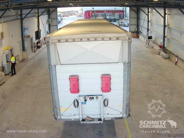 Naczepa otwarta z plandeką Schmitz Cargobull Curtainsider Coil