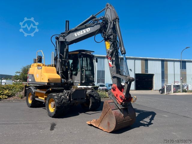 Koparka kołowa VOLVO EW160D / 2014 / 1xTieflöffel / Forstschutzgitter