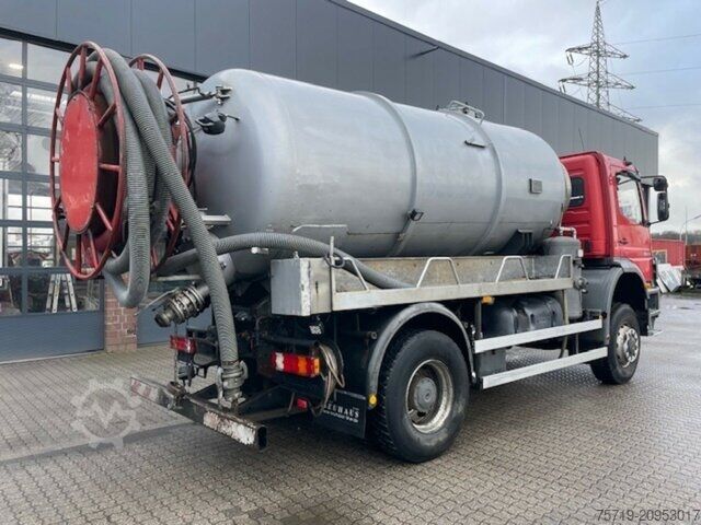 Camión cisterna de vacío Mercedes-Benz 1828 4x4 Atego Saugwagen 11.000ltr.
