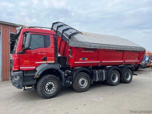 Tipper truck MAN TG-S 35.440 8x4 BB 4-Achs Kipper Bordmatik